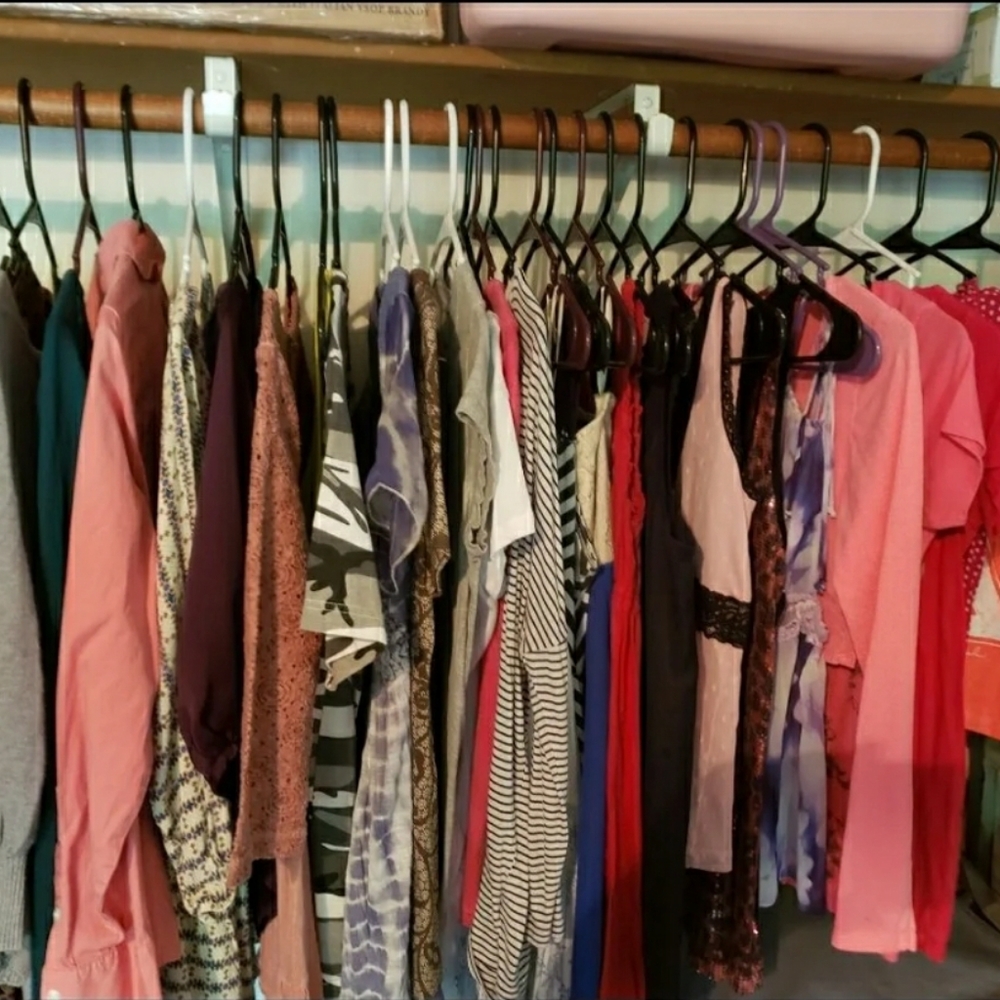 Womans/juniors Size S Clothing Lot